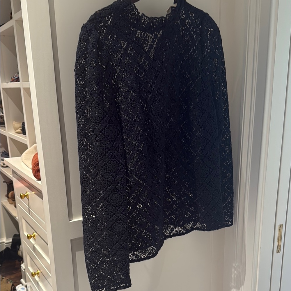 Black Lace Long-Sleeve Top